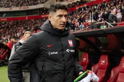 Robert Lewandowski zrezygnował z reprezentacji Polski dla dobra Barcelony