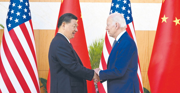 Rok temu przywódcy – Xi i Biden – spotkali się w Indonezji