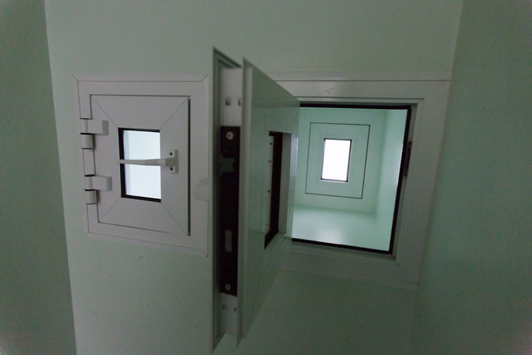 Szpital Uniwersytecki w Krakowie. Izolatka do leczenia pacjentów z chorobami zakaźnymi