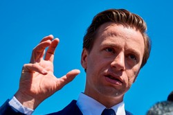 Krzysztof Bosak: Antifa powinna być wpisana na listę organizacji terrorystycznych