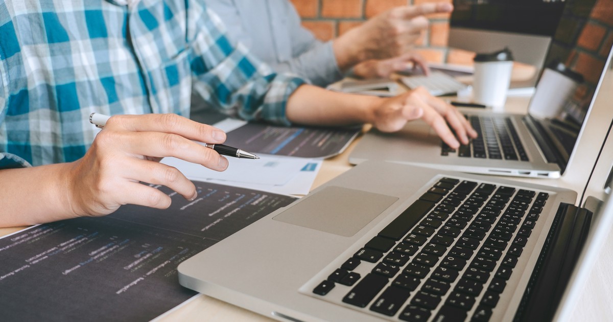 Kto studiował na wrocławskiej pseudouczelni? "Dochodzą do nas sygnały o funkcjonariuszach"