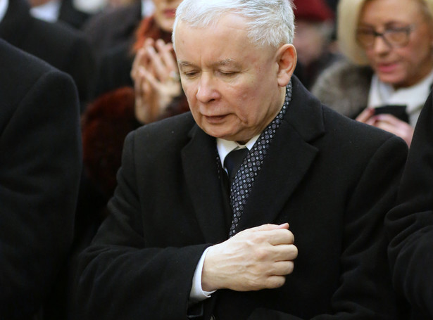 Kaczyński zarzuca sieci na wyborców PSL. "Zostaliśmy sami"