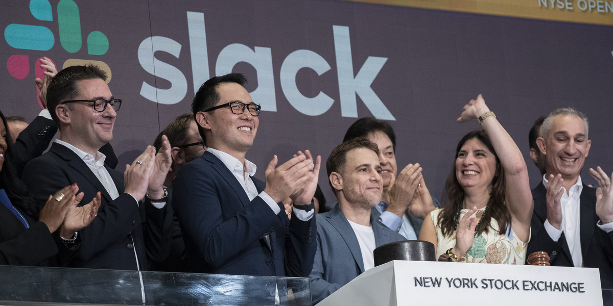 Slack wszedł na giełdę poprzez tzw. direct listing, a nie klasyczne IPO. I od razu przyciągnał zainteresowanie inwestorów
