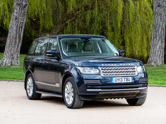Range Rover - wystawiony na sprzedaż samochód Williama i Kate
