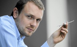 "Super Express": Nowa praca Michała Tuska na gdańskim lotnisku