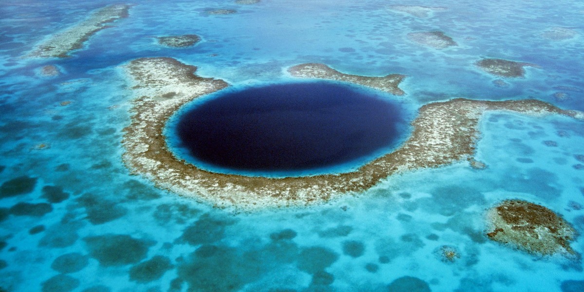 Great Blue Hole. Tajemnica niebieskiej głębi w Discovery