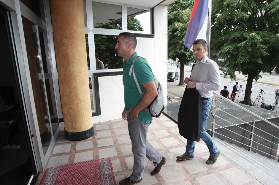 Oliver Dulić i Nebojša Janjić dolaze na suđenje