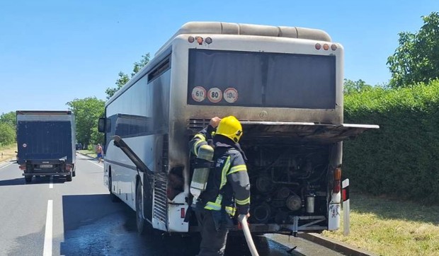 Požar na autobusu 