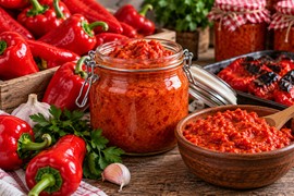 Koliko paprika treba za kilogram ajvara: Tačna računica za domaći ajvar