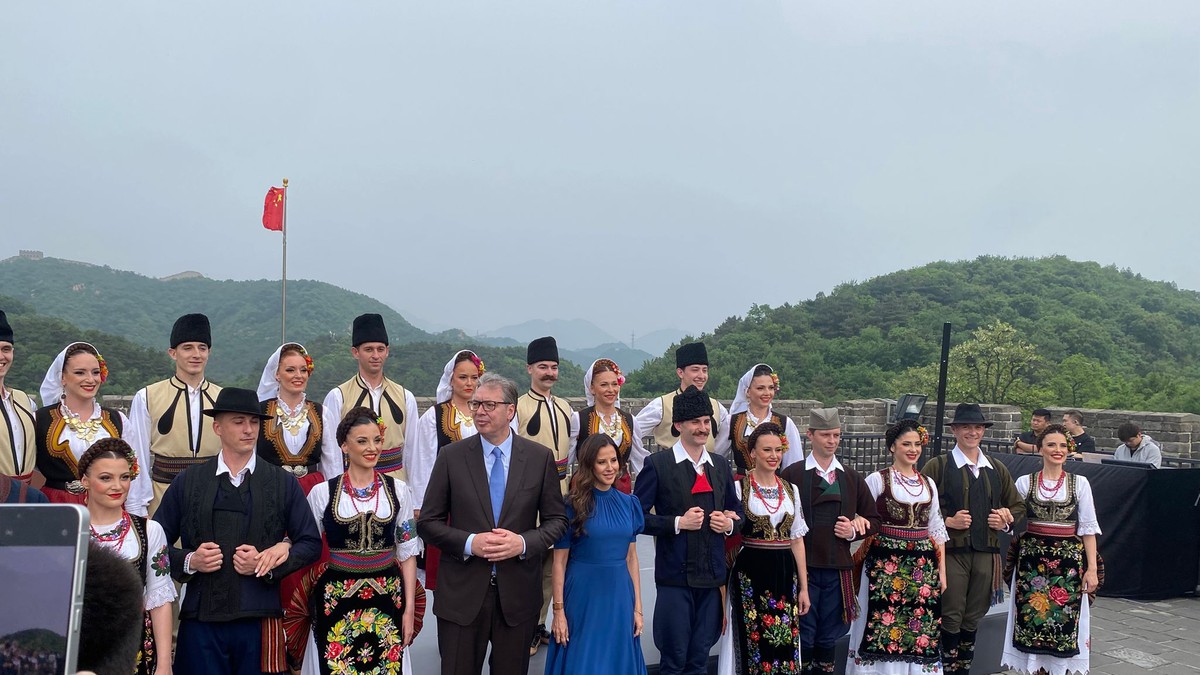 Vučić na Kineskom zidu: Imam ogromnu tremu zbog razgovora sa Si Đinpingom