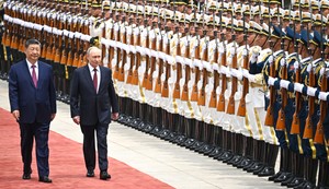 Kineski predsednik Si Đinping lično je dočekao Vladimira Putina ispred Velike kuće naroda