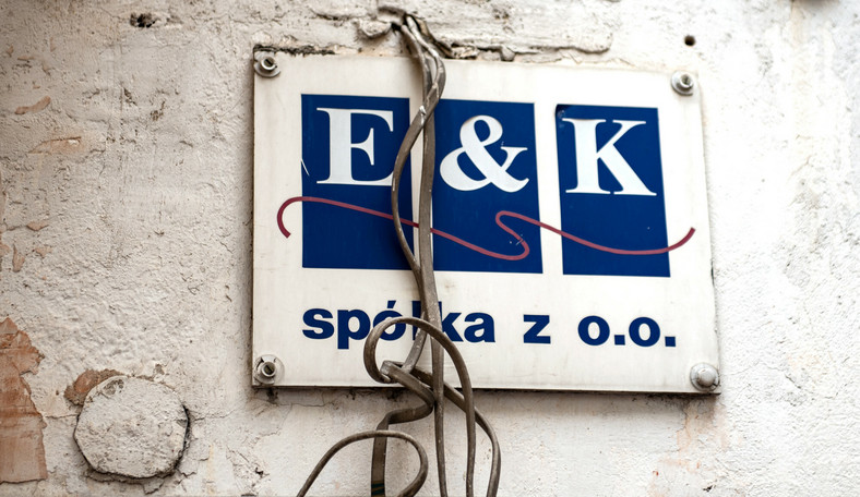 Siedziba firmy E&K, której właścicielem był Andrzej Izdebski, współpracownik Agencji Wywiadu, w przeszłości zamieszany w międzynarodowy handel bronią.