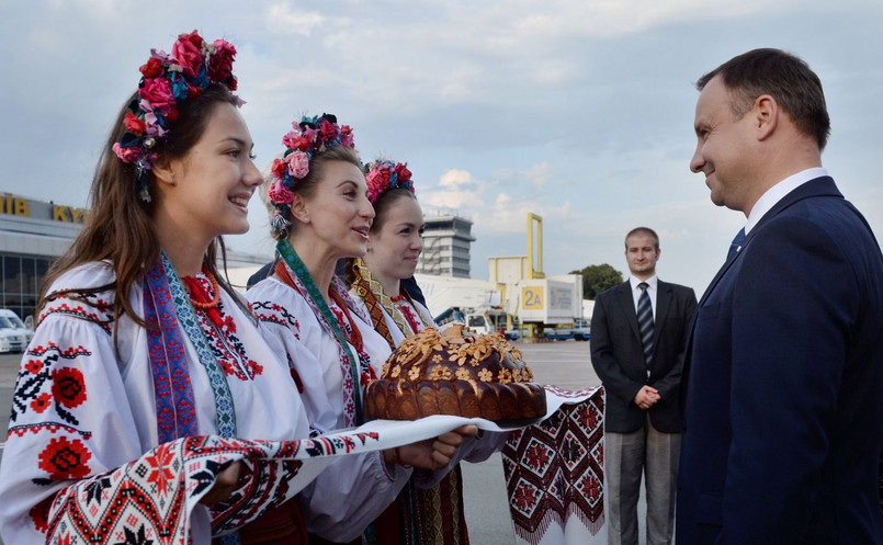 Prezydent Andrzej Duda witany na Ukrainie