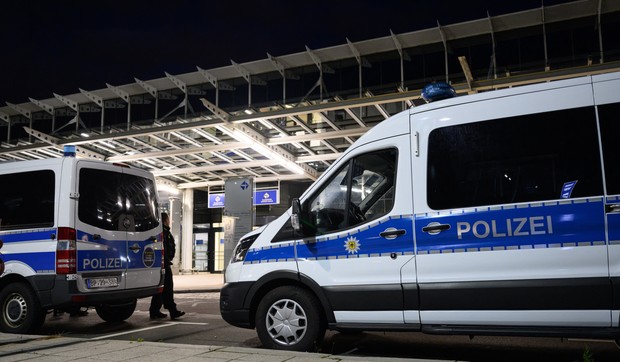 Ilustracija: policija na aerodromu u Nemačkoj