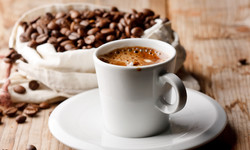 Kawa - czy jest zdrowa? Właściwości i sposób parzenia kawy