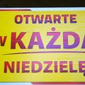 Dziurawy zakaz handlu. "Solidarność" szykuje pułapkę na sklepy działające jak poczta