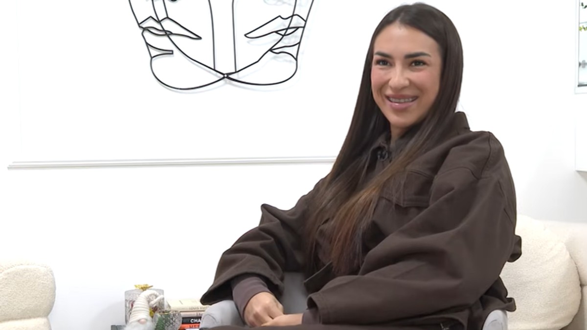 Nevena je sa 15 godina rodila ćerku