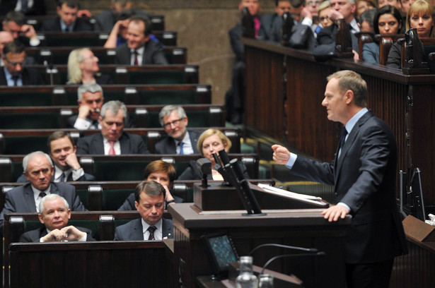 Rządowe obietnice pod lupą. Kto powinien mieć się na baczności?