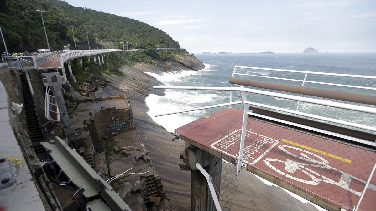 The collapsed area of the new cycle lane is pictured in Rio de Janeiro