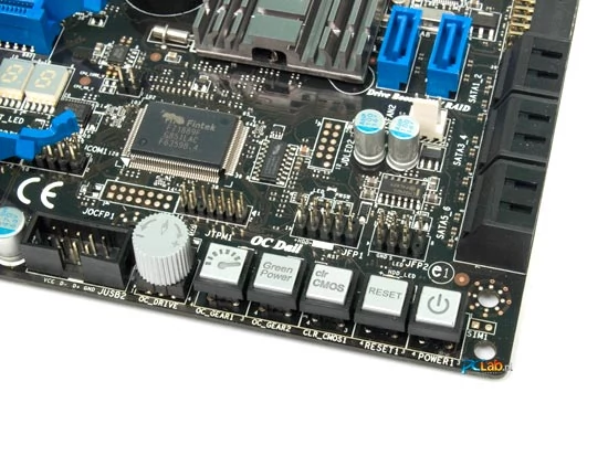 Pierwsza płyta MSI pod procesory AMD z pokrętłem do zmiany prędkości szyny. Przyciski są wygodne i duże