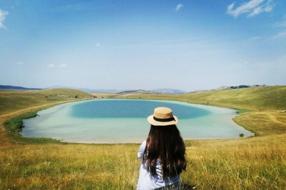 Ovo jezero na Durmitoru nisu preplivali ni najbolji plivači: Zovu ga "Planinske oči" i krije jezivu legendu