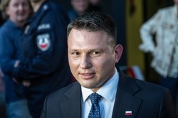 "Jednego żałuję". Mentzen zabrał głos po piwie z Trzaskowskim
