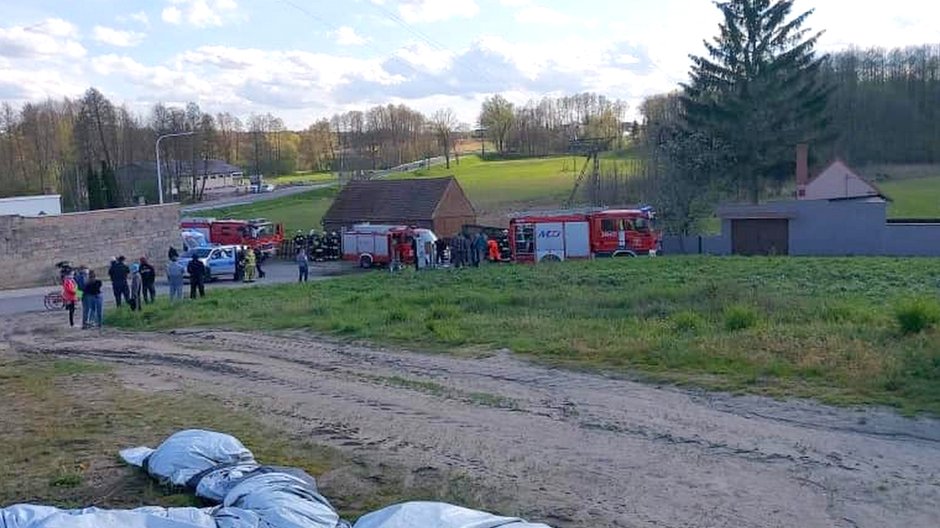 Ciągnik rolniczy spadł ze skarpy fot. OSP Nowe Kramsko