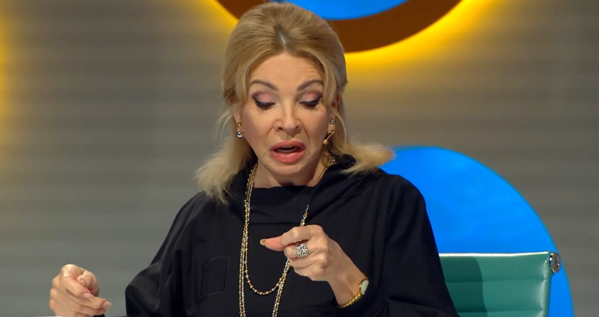 Zdena Studenková si zaspomínala na vtipnú príhodu s maskérkou.