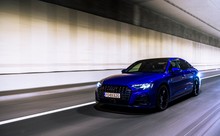 AUDI S8 Tiptronic 5.2 FSI 450KM 331KW