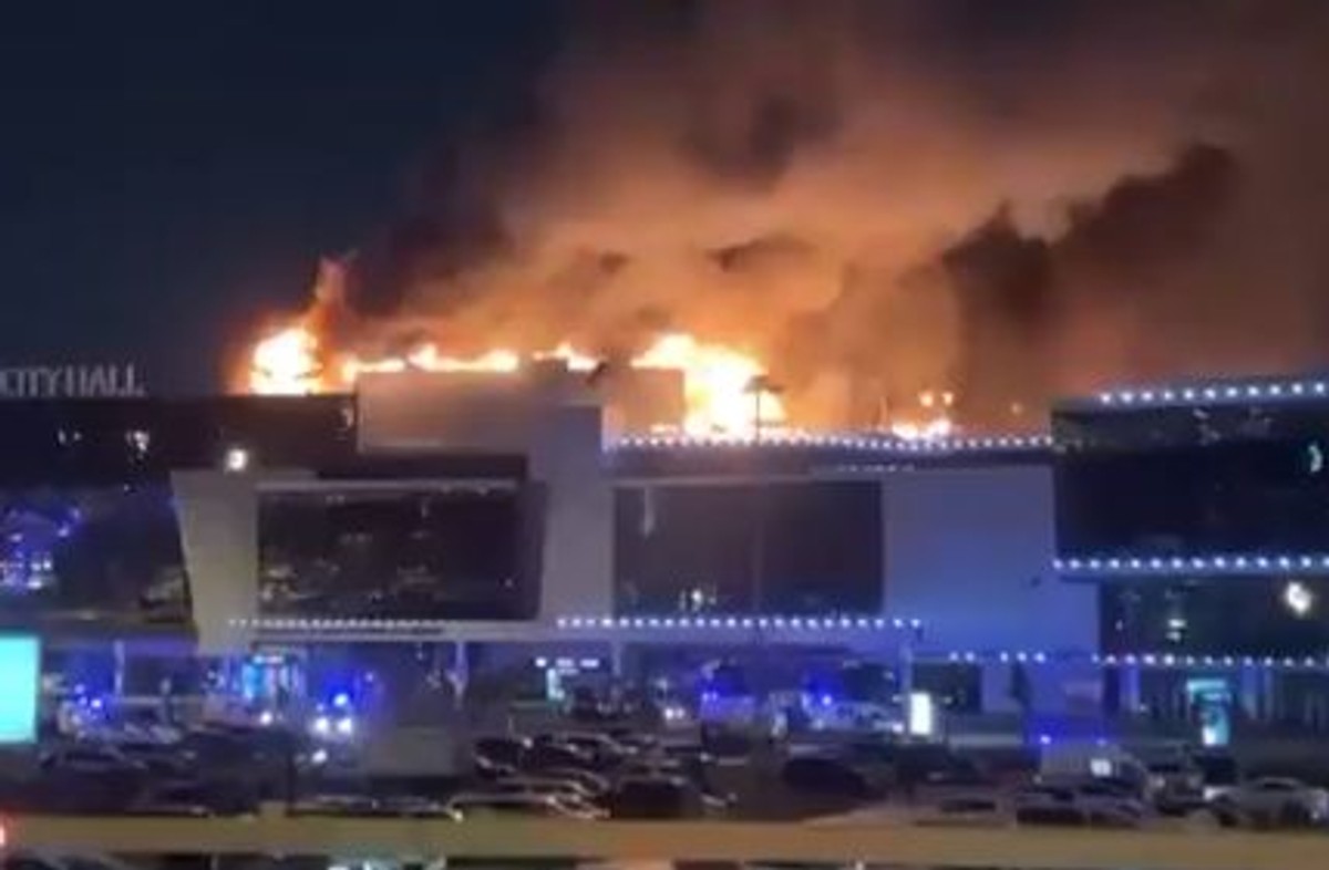 Pożar centrum handlowego Crocus City Hall w Moskwie
