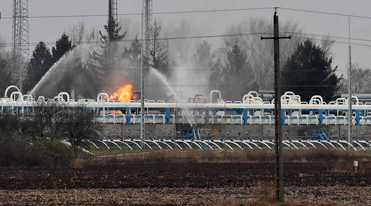 Helyszíni fényképek a gázrobbanásról / fotó: MTI/Czeglédi Zsolt