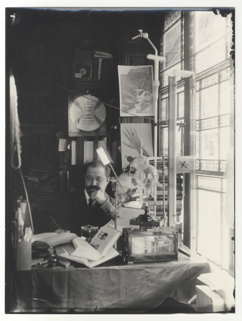 Đorđe Stanojević u radnom kabinetu