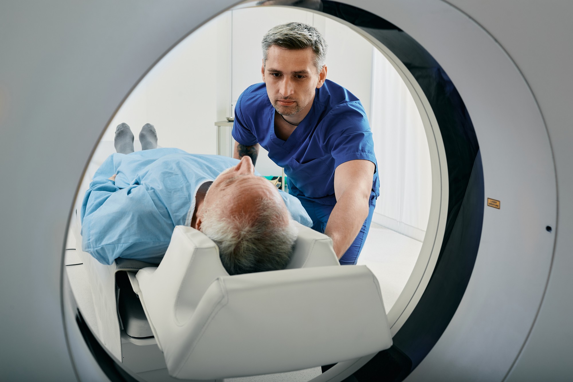 Žena takmer zomrela počas MRI vyšetrenia. (ilustračné foto)