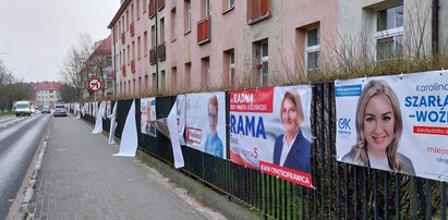 Co za pomysł z Kołobrzegu. Wyborcze banery trafią do ukraińskich okopów. Ochronią żołnierzy przed deszczem