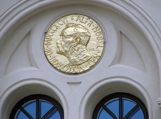 Nobel 2022 z chemii za uproszczenie skomplikowanych procesów chemicznych