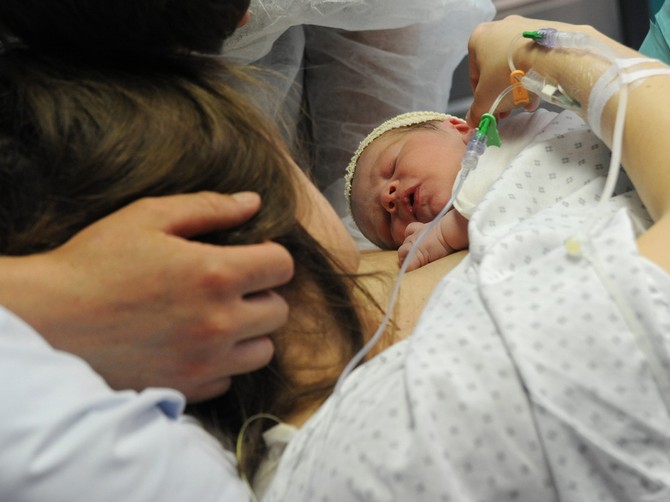 Svaka deeta žena u Srbji ne želi da bude mama