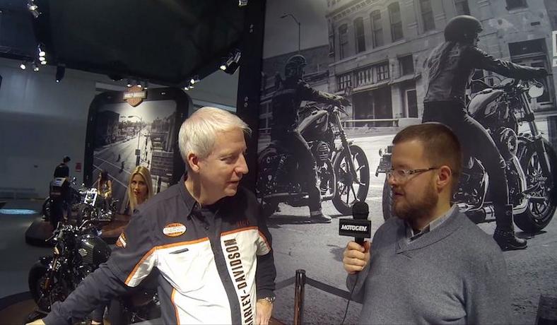 Rob Lindley z Harleya-Davidsona w rozmowie z Wojciechem Grzesiakiem