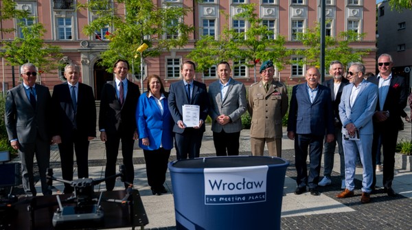 Wojna na Ukrainie oraz działania między Izraelem a Iranem pokazują, że środki dronowe są dziś podstawowym elementem współczesnego pola walki. Stąd m.in. ta inicjatywa. 