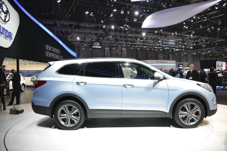 Hyundai grand santa fe