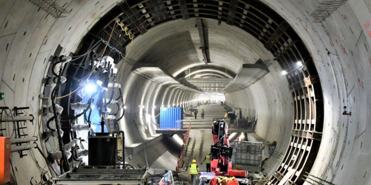 Tunel pod Świną może mieć lekki poślizg.