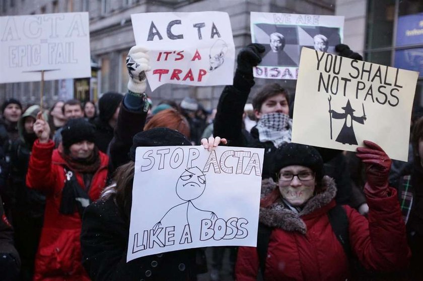 Wściekli się. protest przeciwko tuskowi