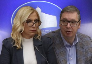 Vučić, Maja Popović