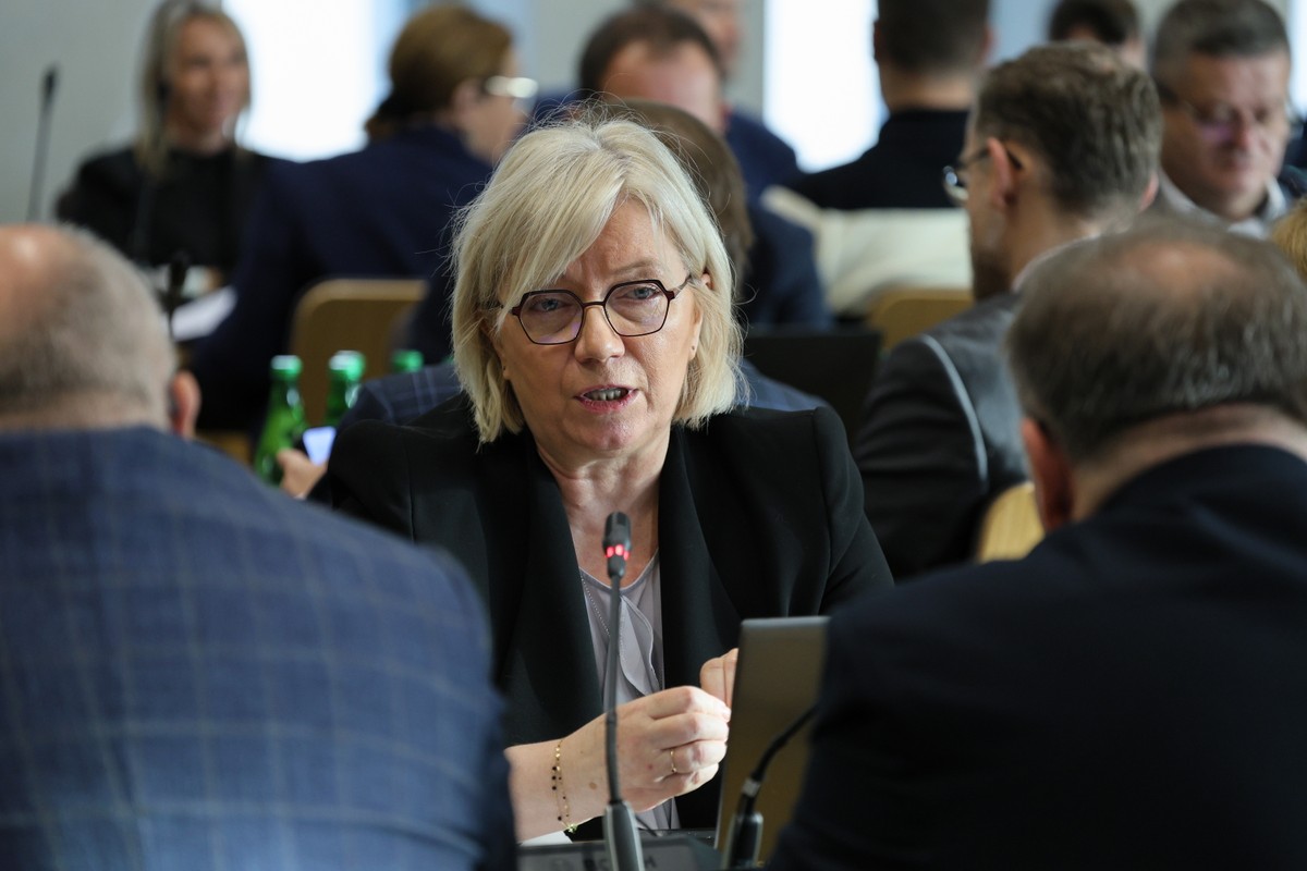 Prezes Trybunału Konstytucyjnego Julia Przyłębska. TK miał nie wydawać wyroków niekorzystnych dla budżetu