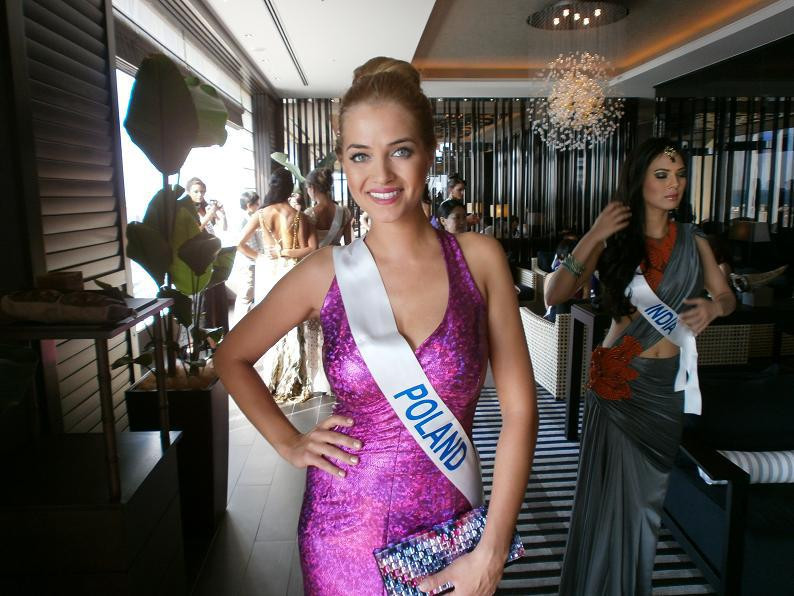 Rozalia Mancewicz na zgrupowaniu Miss International 2012