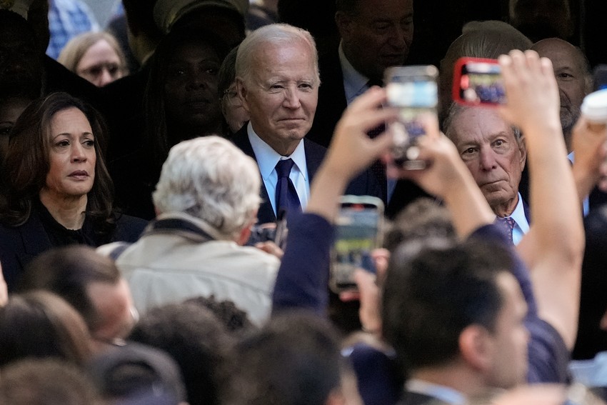 Kamala Haris i Džo Bajden na ceremoniji povodom 23. godišnjice terorističkog napada na SAD 11. septembra 2001. u Njujorku