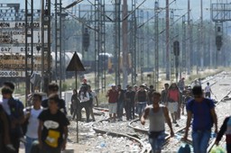 Polska musi przyjąć 10 tys. uchodźców. Komisja Europejska przedstawiła nowe plany