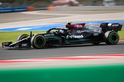 Bottas wygrał Grand Prix Turcji. Verstappen wyprzedził Hamiltona