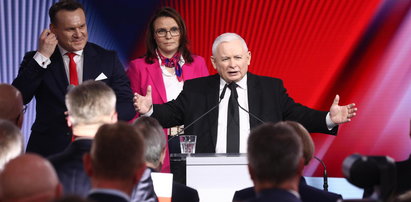 Kaczyński grzmiał na konferencji 
PiS: "Nikt nam nie może dyktować"