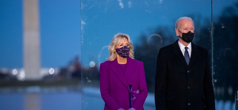 Biden podpisze w środę 15 aktów wykonawczych. Anuluje decyzje Trumpa