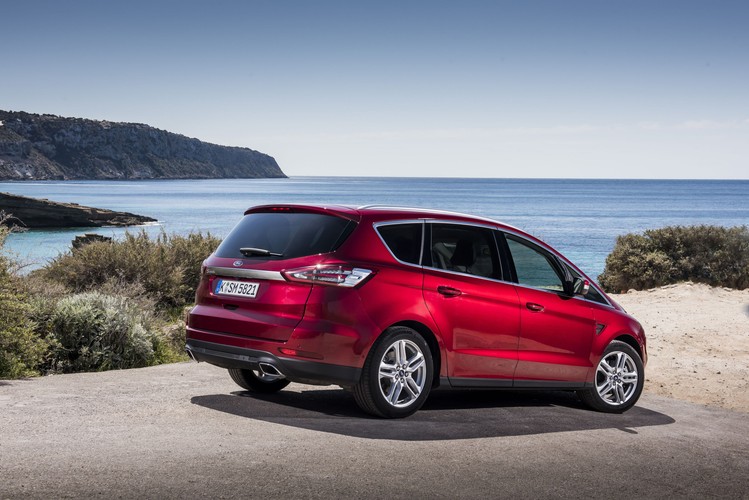 Ford s-max